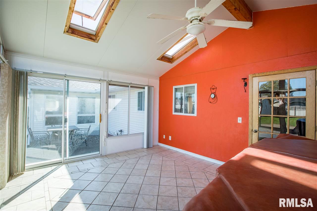 108 Sand Run Road Fruitland, IA 52749 - Photo 16 of 24 Gallery Image 16