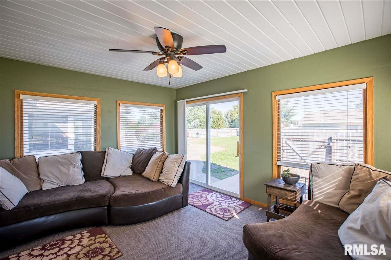 108 Sand Run Road Fruitland, IA 52749 - Photo 8 of 24 Gallery Image 8
