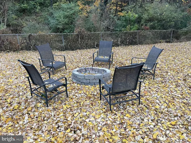 $349,900 | 270 Canary Circle, York, PA 17404