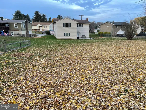$329,900 | 270 Canary Circle, York, PA 17404