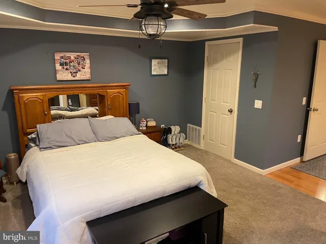 $349,900 | 270 Canary Circle, York, PA 17404