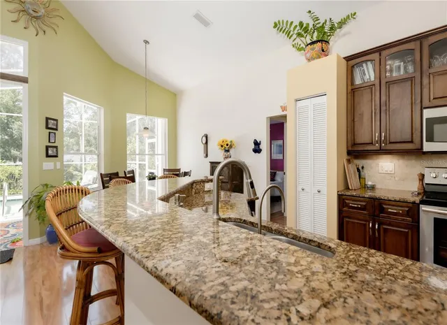 $3,100 | 1152 Clippers Way, Tarpon Springs, FL 34689