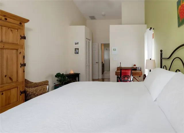 $3,100 | 1152 Clippers Way, Tarpon Springs, FL 34689