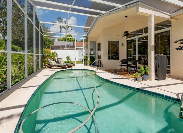 $3,100 | 1152 Clippers Way, Tarpon Springs, FL 34689