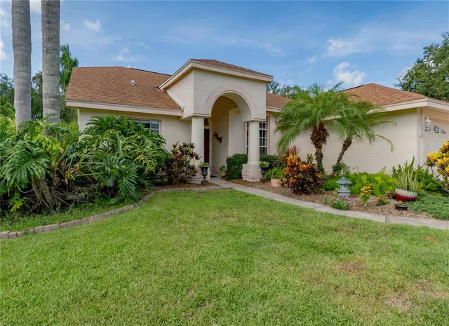 $3,100 | 1152 Clippers Way, Tarpon Springs, FL 34689