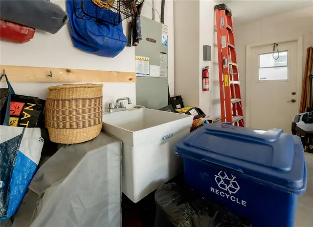 $3,100 | 1152 Clippers Way, Tarpon Springs, FL 34689