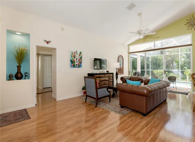 $3,100 | 1152 Clippers Way, Tarpon Springs, FL 34689