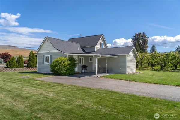 $559,000 | 25 Sun Valley Drive, Wenatchee, WA 98801
