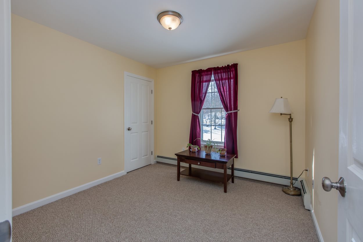 17 Ritchie Road Deerfield, NH 03037 - Photo 8 of 20