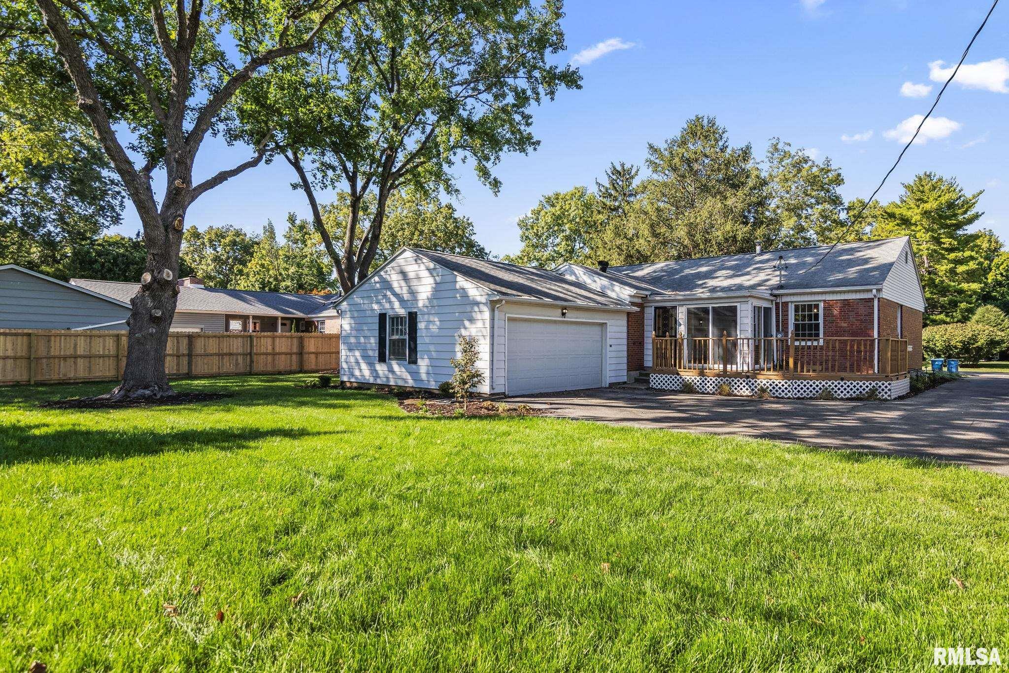 2212 Greenbriar Road Springfield, IL 62704 - Photo 38 of 41