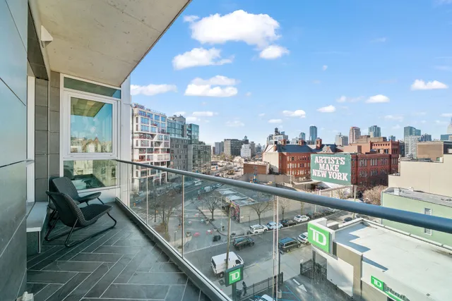 $1,580,000 | 22-43 Jackson Avenue, Unit 6B | Long Island City
