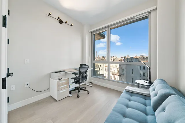 $1,580,000 | 22-43 Jackson Avenue, Unit 6B | Long Island City