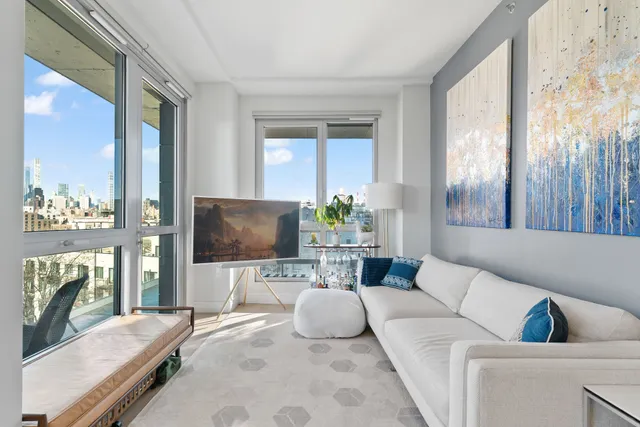 $1,580,000 | 22-43 Jackson Avenue, Unit 6B | Long Island City