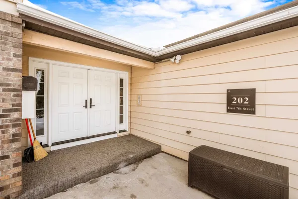 $239,900 | 202 East 7th Street, Unit D, Duluth, MN 55805