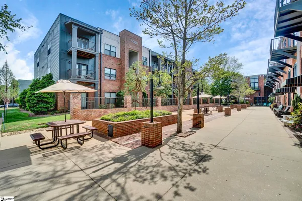 $324,000 | 300 South Street, Unit 230, Simpsonville, SC 29681