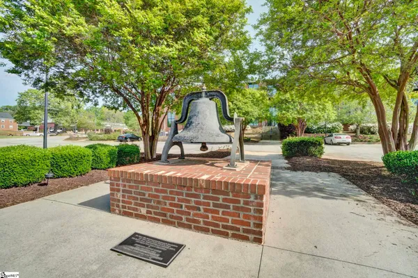 $324,000 | 300 South Street, Unit 230, Simpsonville, SC 29681