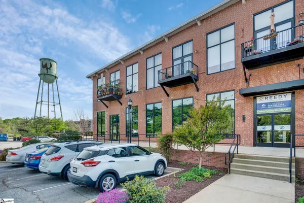 $324,000 | 300 South Street, Unit 230, Simpsonville, SC 29681