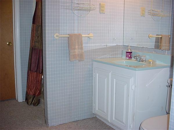 2 Howlett Street Topsfield, MA 01983 - Photo 17 of 21 Gallery Image 17