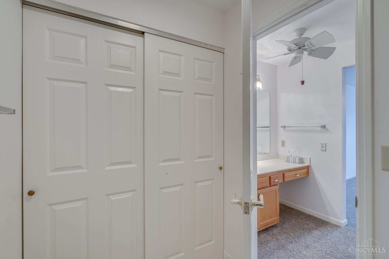 3711 Galbraith Road, Unit 70 Cincinnati, OH 45247 - Photo 34 of 60 Gallery Image 34
