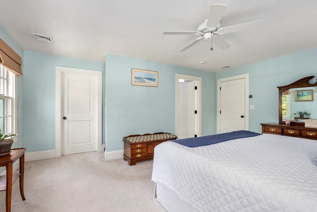27 Maple Lane, Unit 27 Medfield, MA 02052 - Photo 24 of 42
