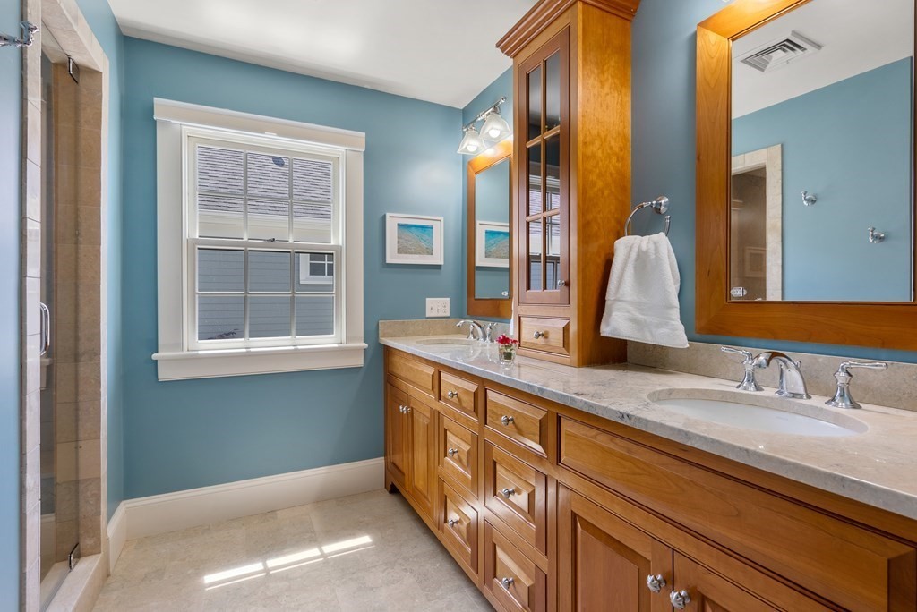 27 Maple Lane, Unit 27 Medfield, MA 02052 - Photo 27 of 42