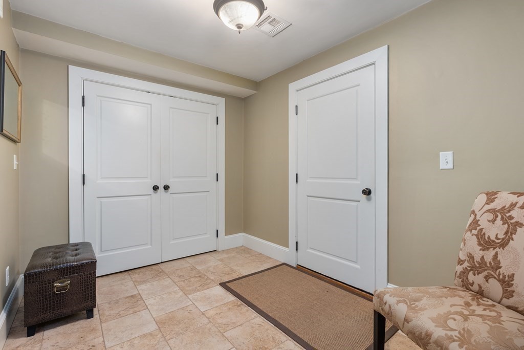 27 Maple Lane, Unit 27 Medfield, MA 02052 - Photo 32 of 42