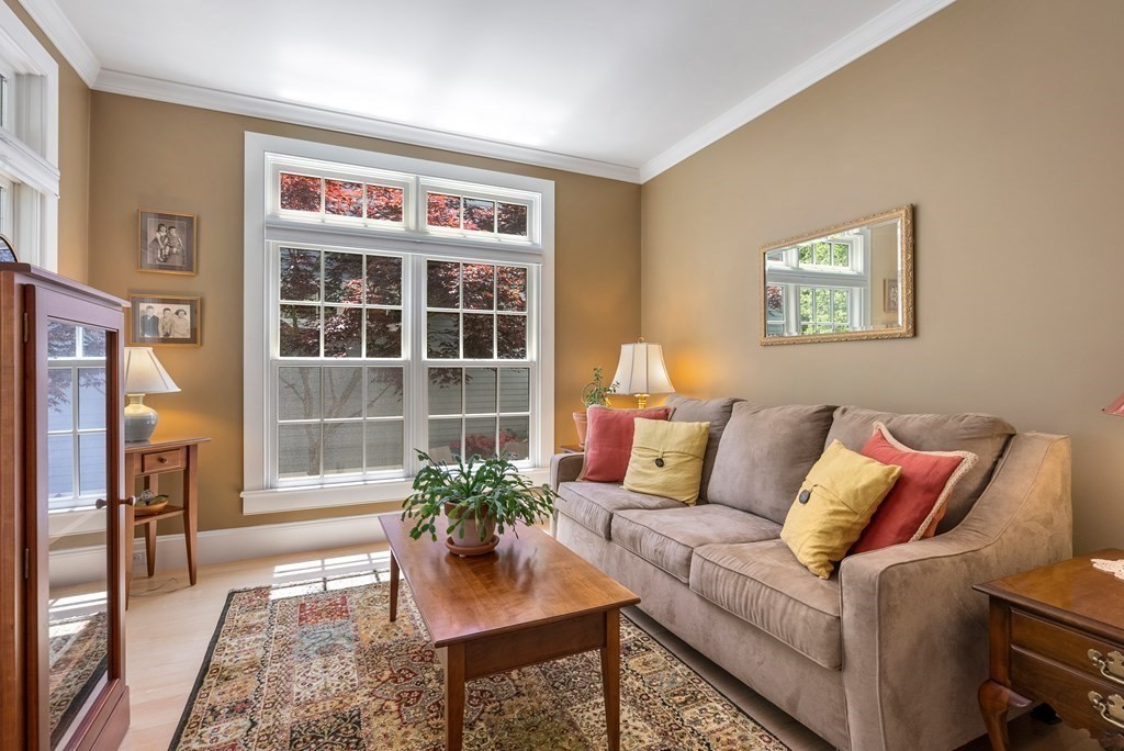 27 Maple Lane, Unit 27 Medfield, MA 02052 - Photo 7 of 42