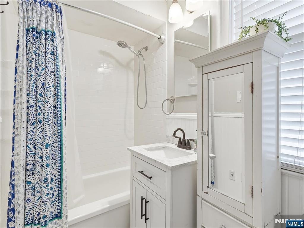 46 Maple Street Bloomfield, NJ 07003 - Photo 11 of 22