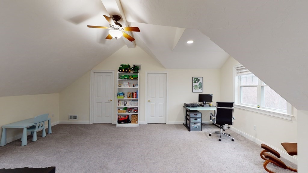 20 Richardson Road, Unit 20 Burlington, MA 01803 - Photo 31 of 40 Gallery Image 31