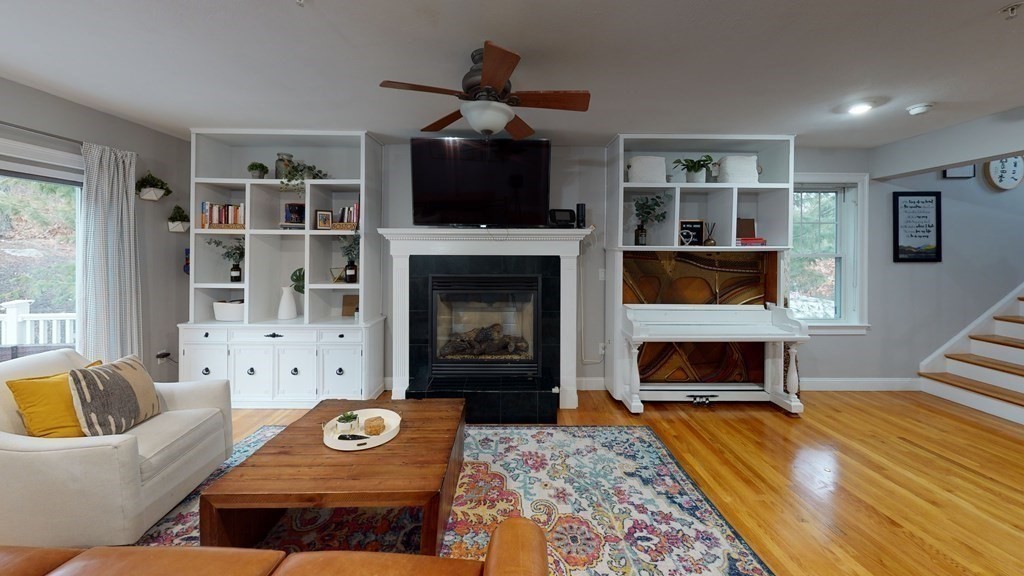 20 Richardson Road, Unit 20 Burlington, MA 01803 - Photo 6 of 40 Gallery Image 6