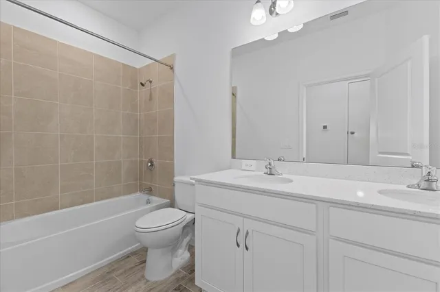 $519,990 | 9576 Vibrant Lane, Venice, FL 34292