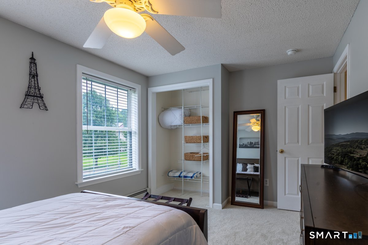 28 Duke Road Manchester, CT 06042 - Photo 19 of 24 Gallery Image 19