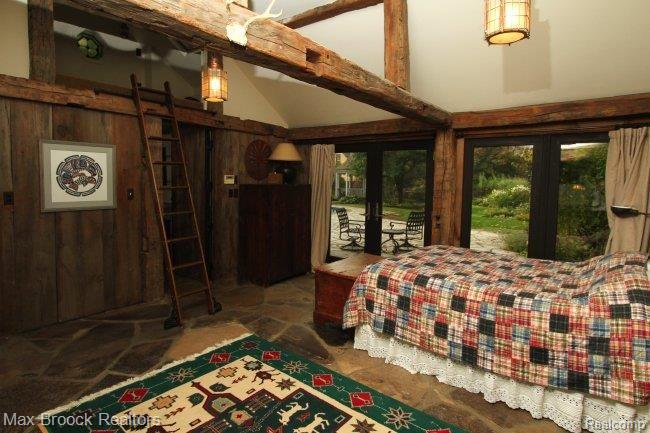 5000 Brookdale Road Bloomfield Hills, MI 48304 - Photo 22 of 25 Cabana Suite off Pool