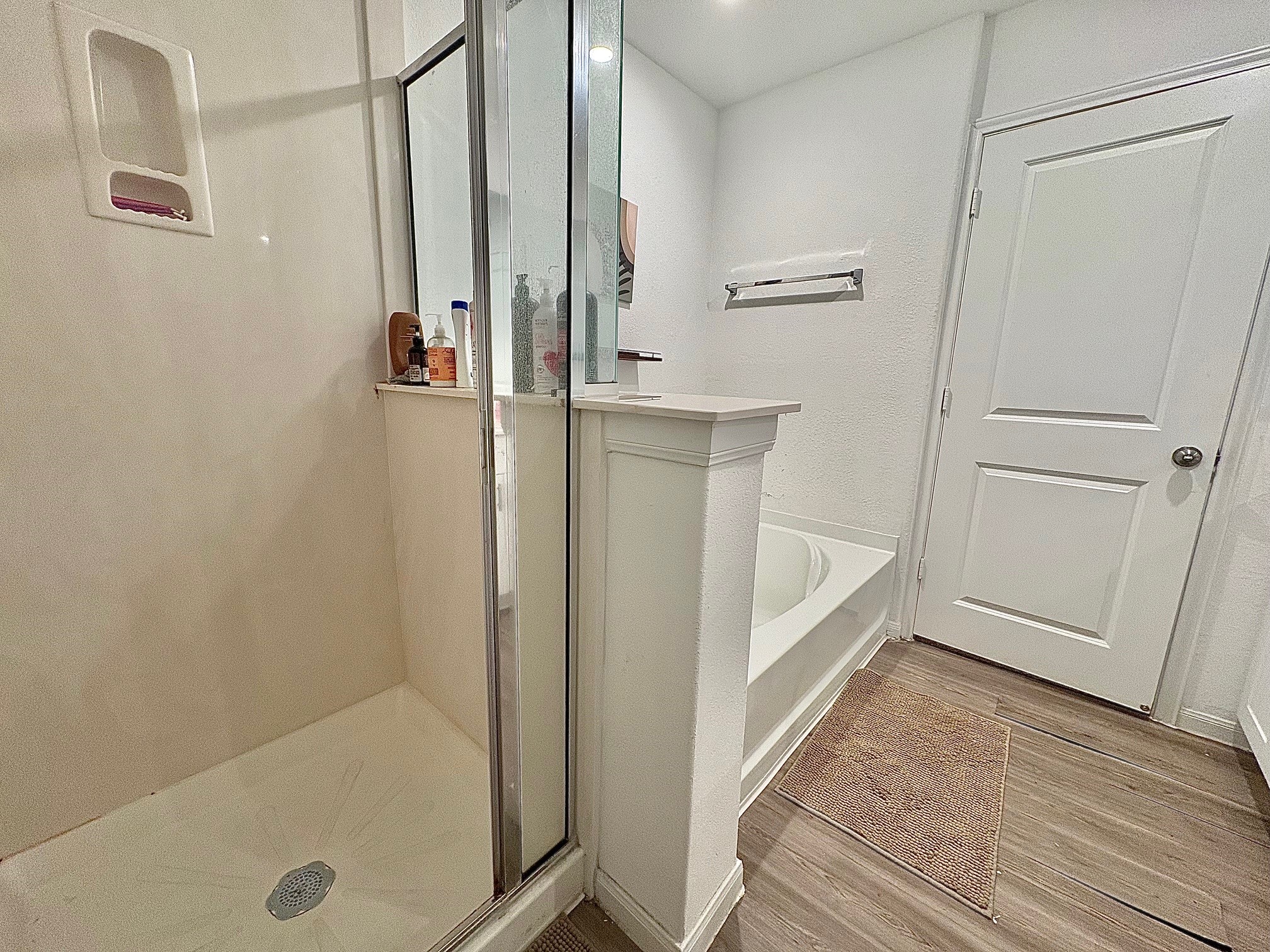 23531 Glenbuck St Spring Spring, TX 77373 - Photo 15 of 16 Master Bathroom