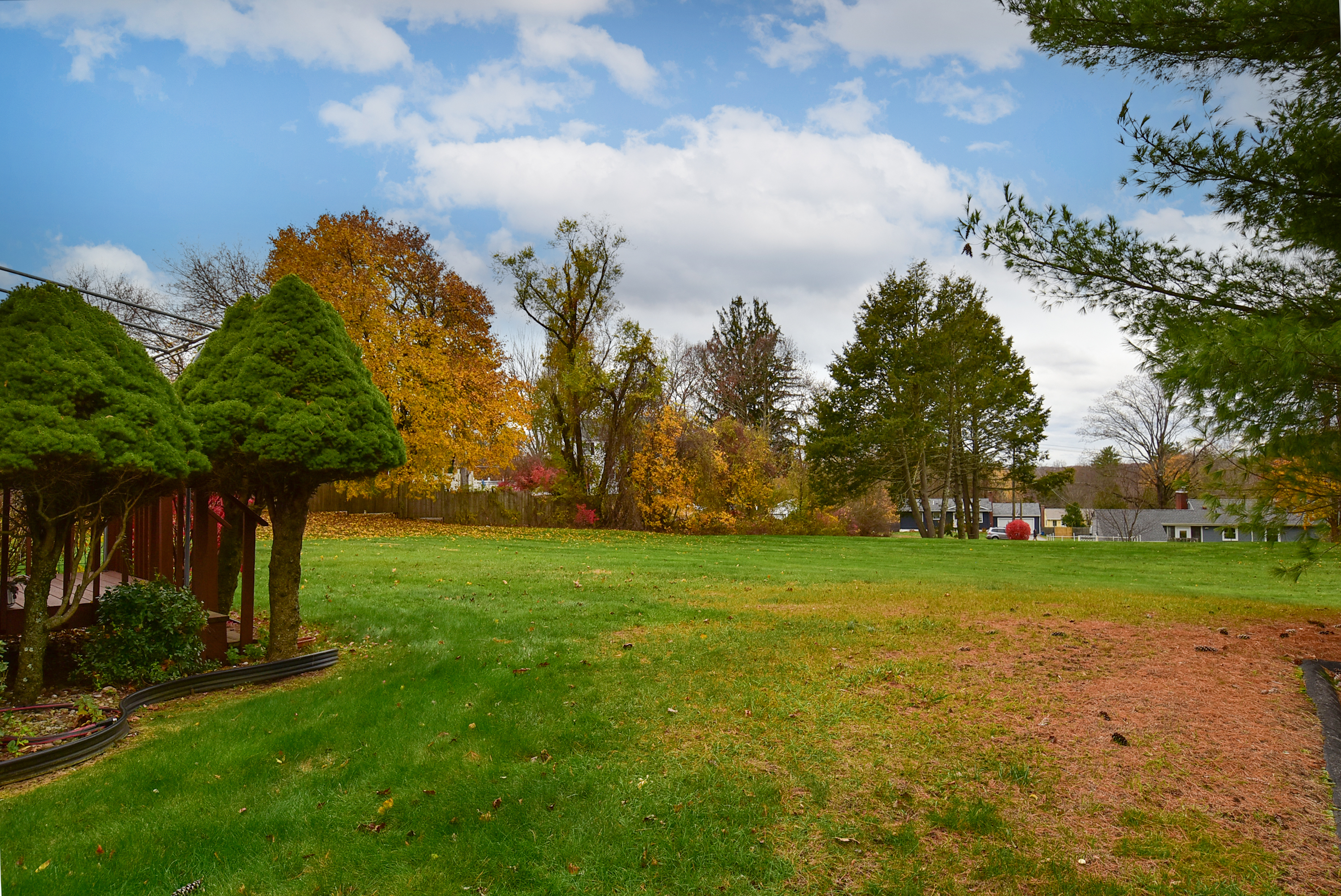 413 Lady Bug Lane, Unit 413 Vernon, CT 06066 - Photo 21 of 28 a view of a garden