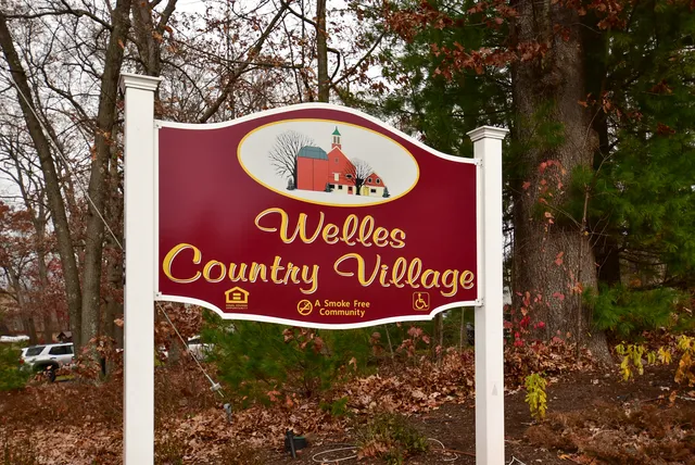 $205,000 | 413 Lady Bug Lane, Unit 413, Vernon, CT 06066