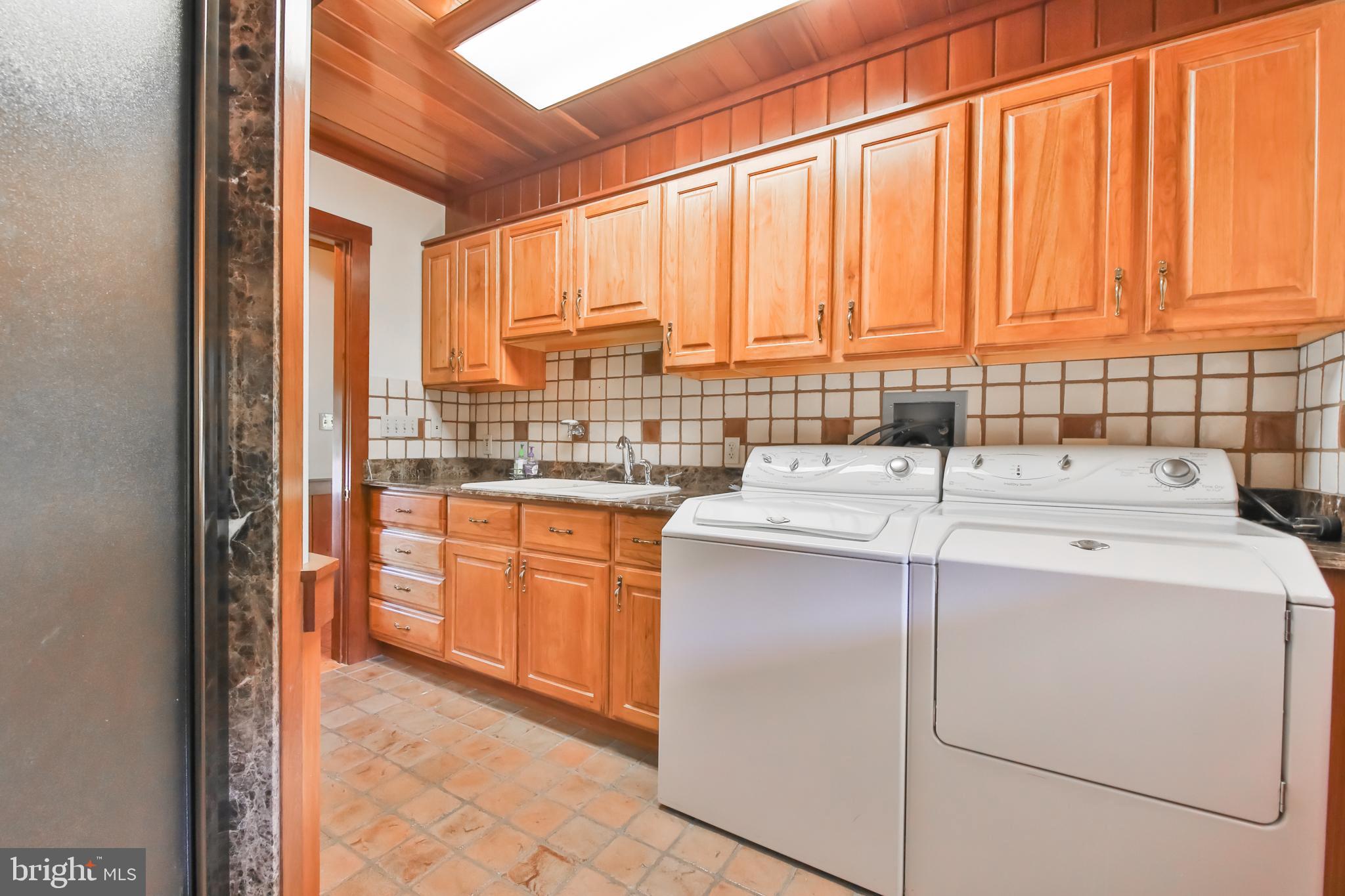 3810 Huckleberry Road Allentown, PA 18104 - Photo 31 of 46