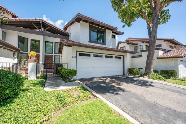 $1,225,000 | 2782 Longwood Court, Costa Mesa, CA 92626