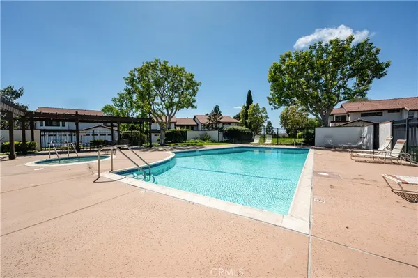 $1,225,000 | 2782 Longwood Court, Costa Mesa, CA 92626