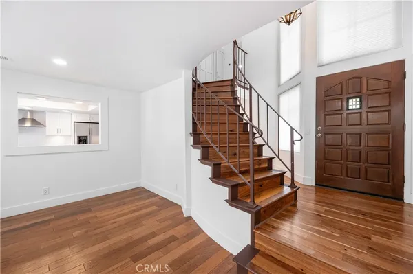 $1,225,000 | 2782 Longwood Court, Costa Mesa, CA 92626