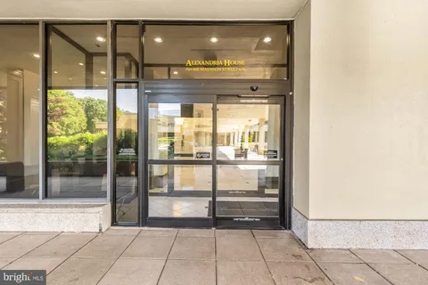 $1,890,000 | 400 Madison Street, Unit 501/510, Alexandria, VA 22314