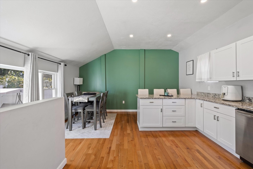 17 Riley Street Worcester, MA 01610 - Photo 18 of 27 Gallery Image 18