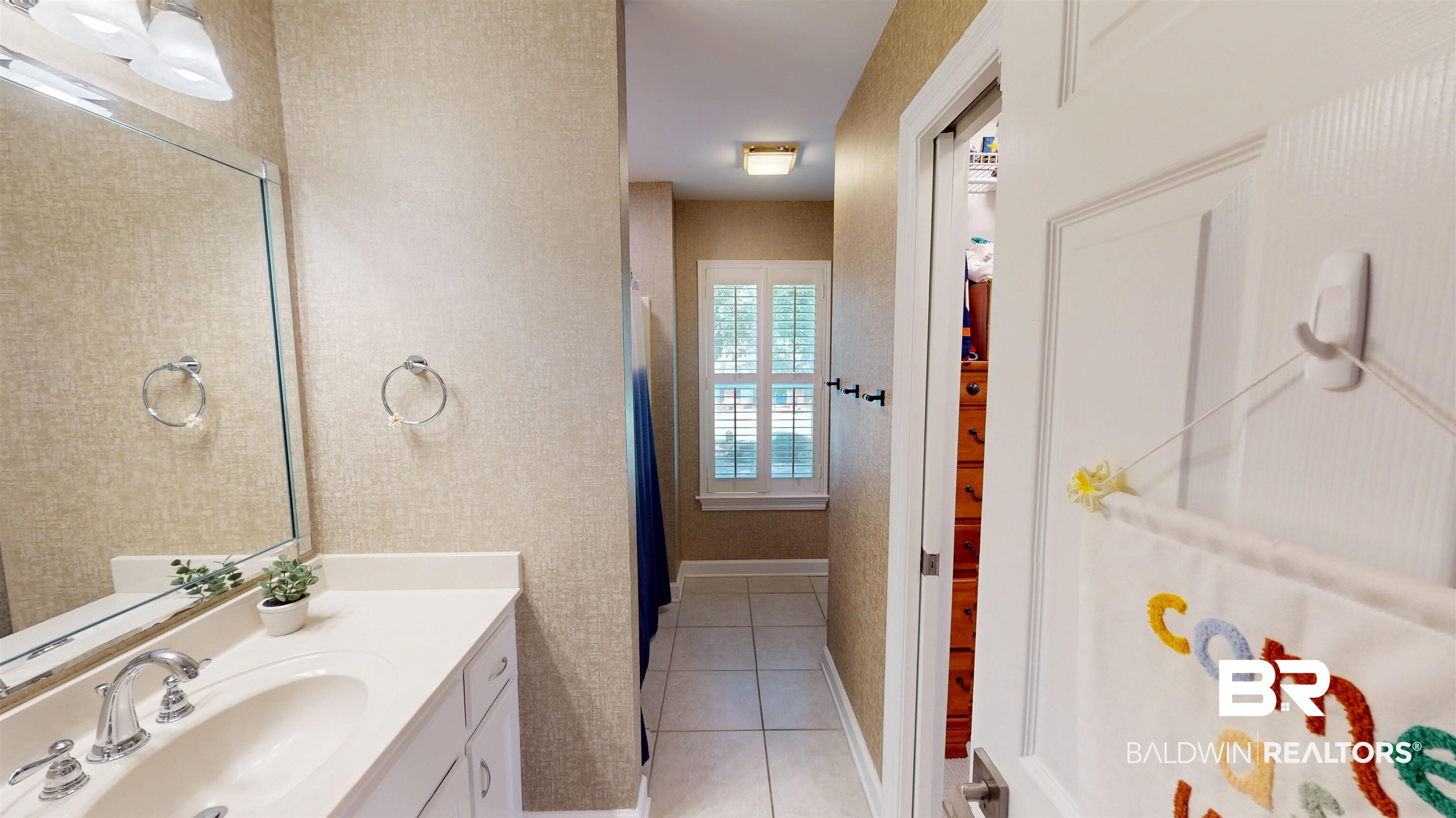 6213 Brandy Run Road South Mobile, AL 36608 - Photo 21 of 46 Bathroom