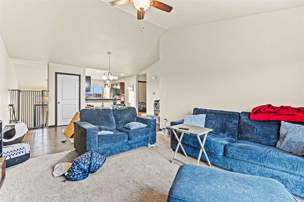 222 Will Drive Solon, IA 52333 - Photo 8 of 22 Gallery Image 8