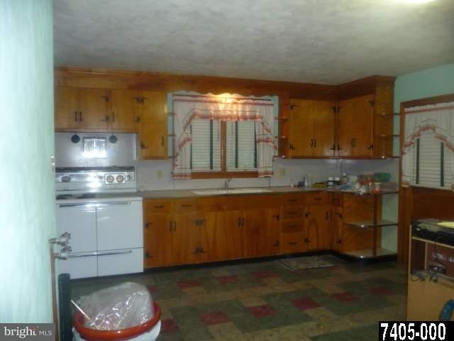 1066 Beck Mill Road Hanover, PA 17331 - Photo 16 of 24