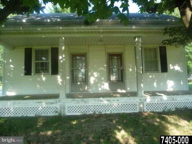 1066 Beck Mill Road Hanover, PA 17331 - Photo 3 of 24