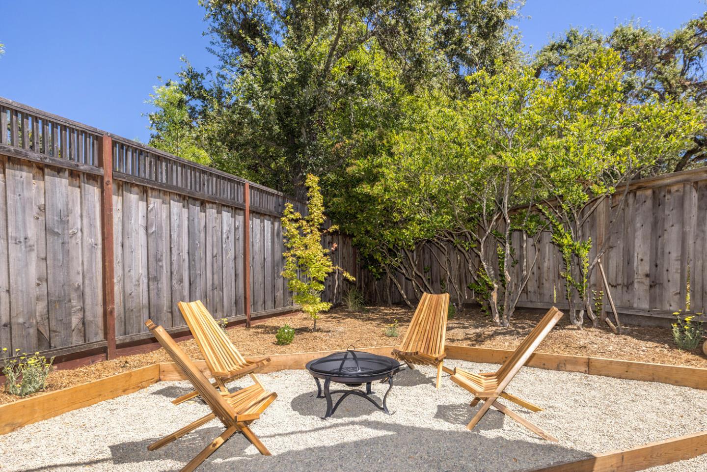 141 Lake Road Portola Valley, CA 94028 - Photo 18 of 31