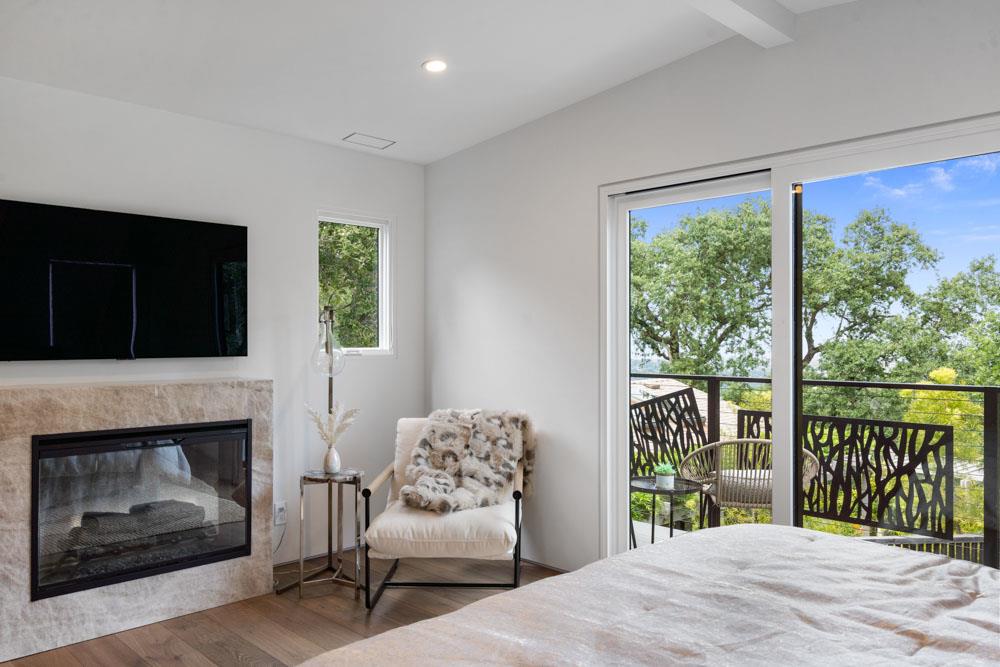 141 Lake Road Portola Valley, CA 94028 - Photo 21 of 31