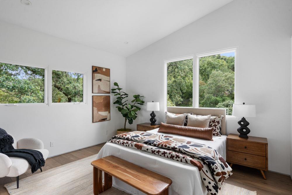 141 Lake Road Portola Valley, CA 94028 - Photo 25 of 31