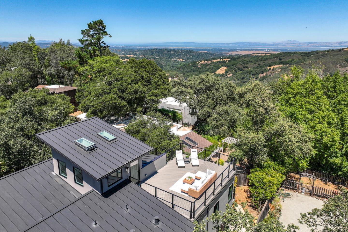 141 Lake Road Portola Valley, CA 94028 - Photo 30 of 31